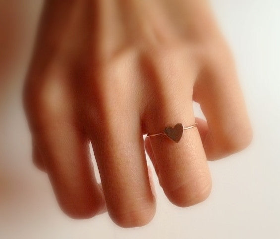 Anillo Corazón en Plata de Ley