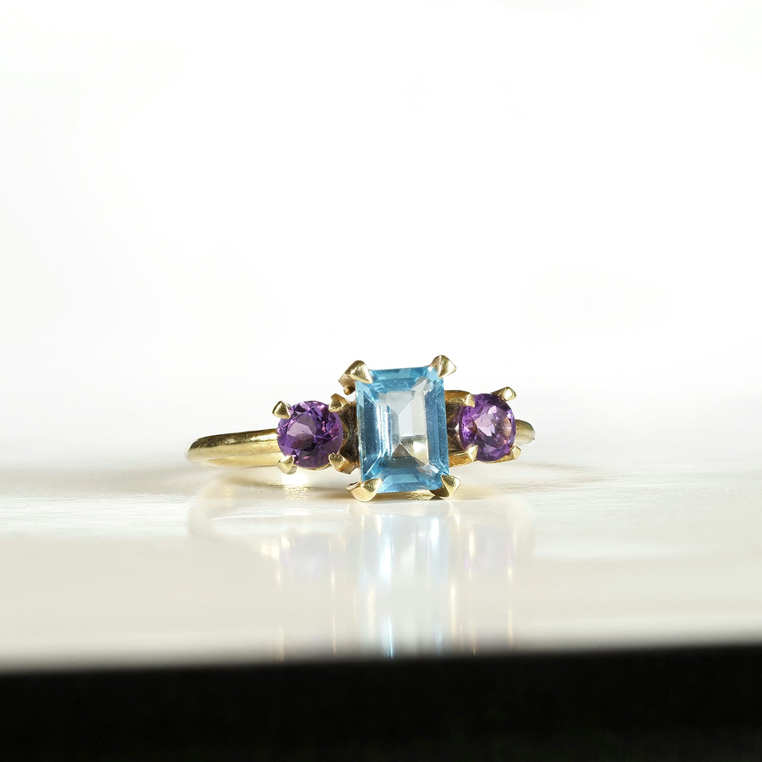 Anillo Hortensia Oro 18kt