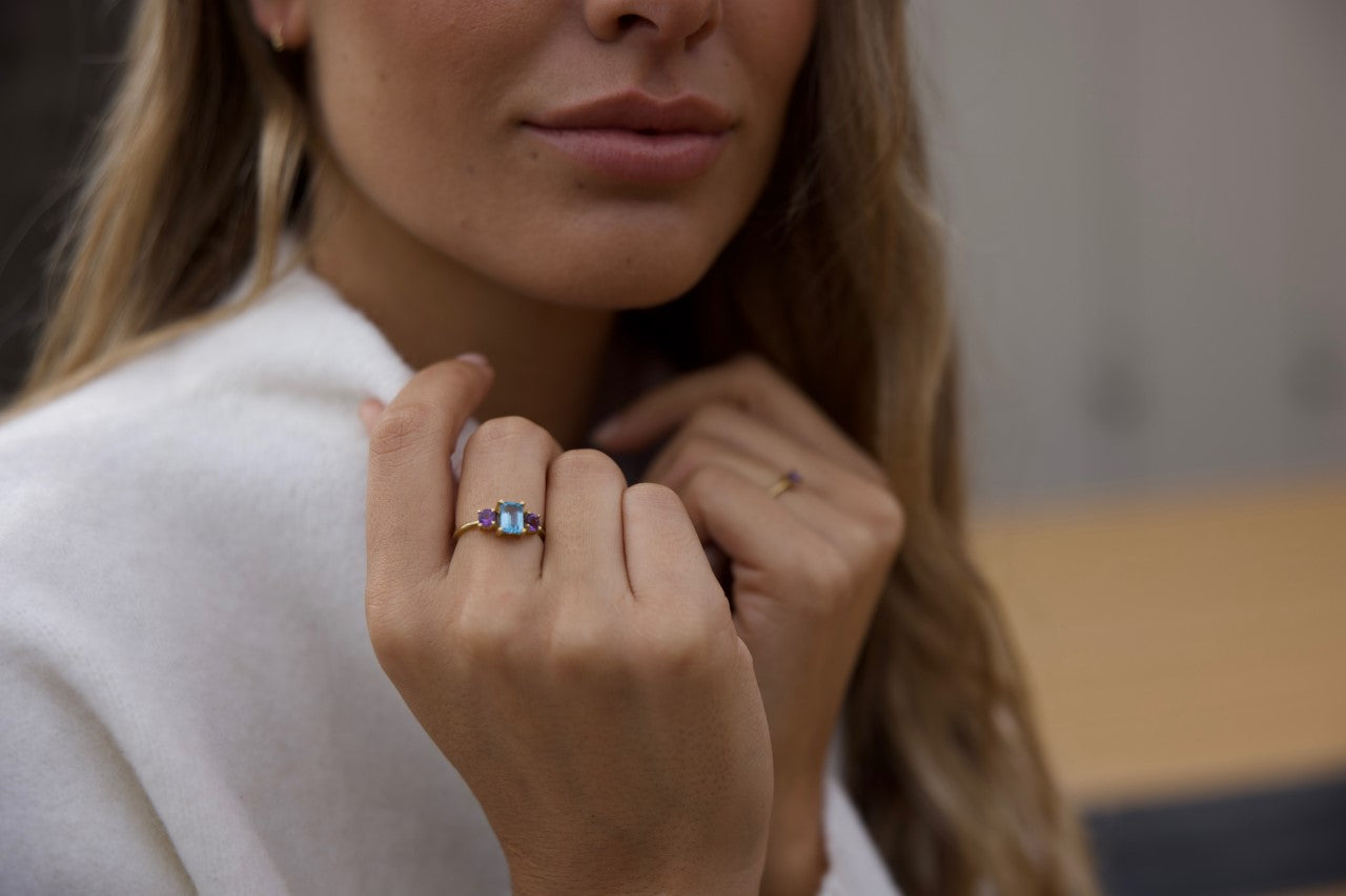 Anillo Hortensia Oro 18kt