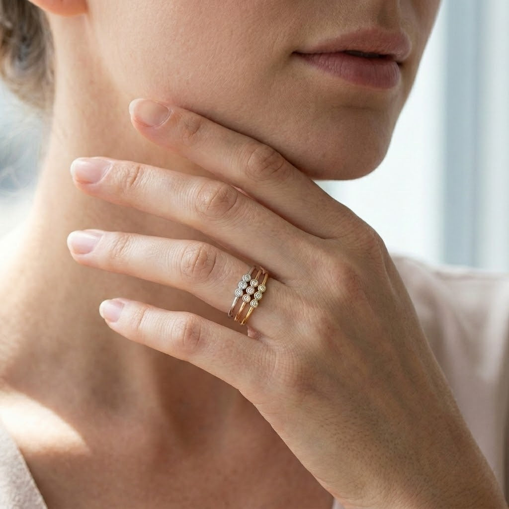 Anillo con tres diamantes