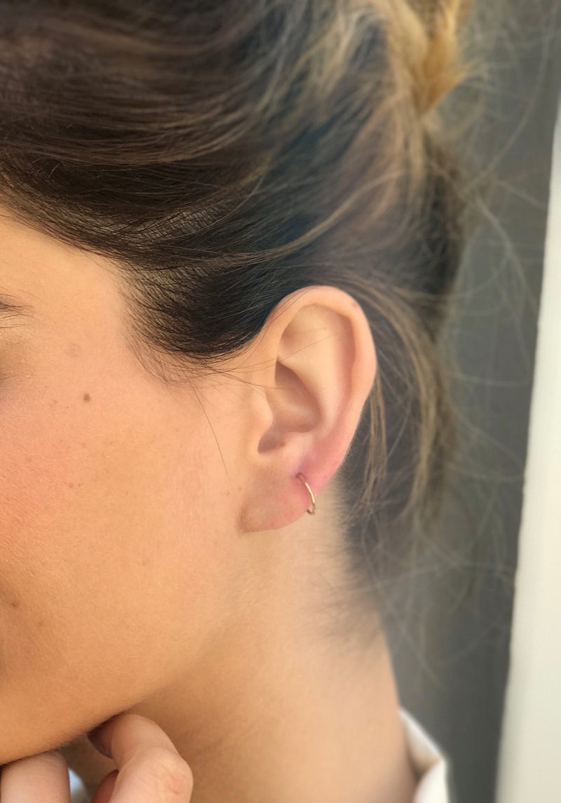 pendiente Arata oro 18k o plata de ley
