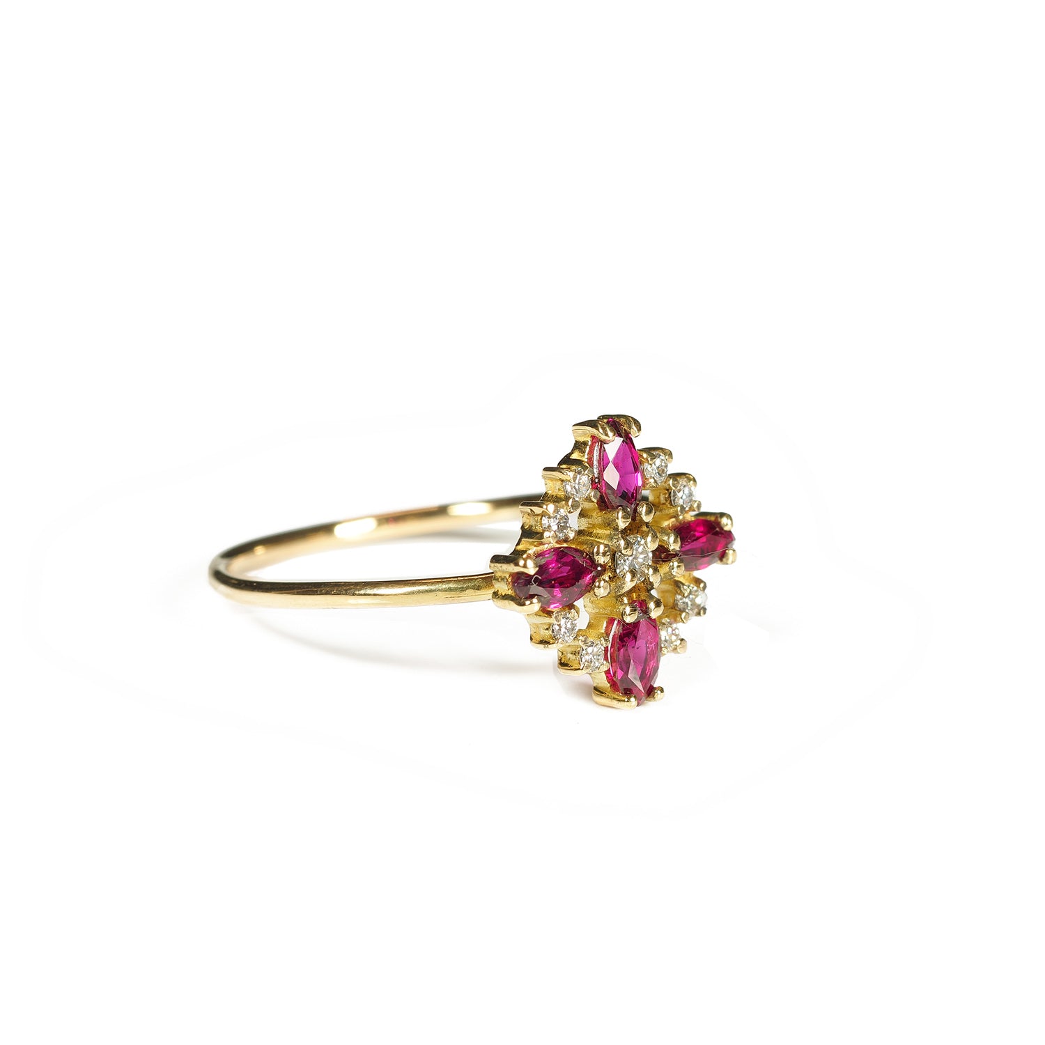 Amaltea rubies y diamantesOro 18kt
