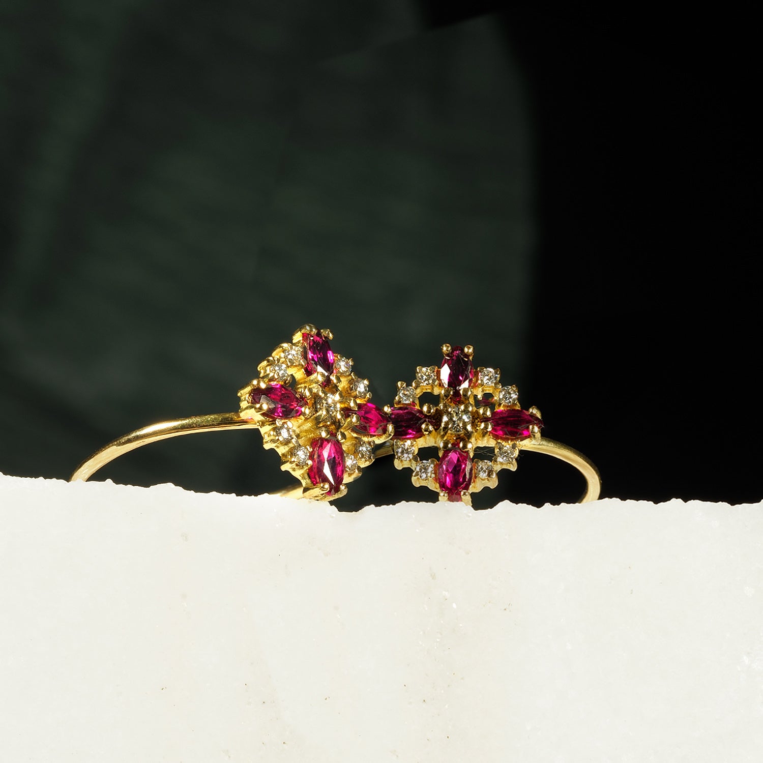 Amaltea rubies y diamantesOro 18kt