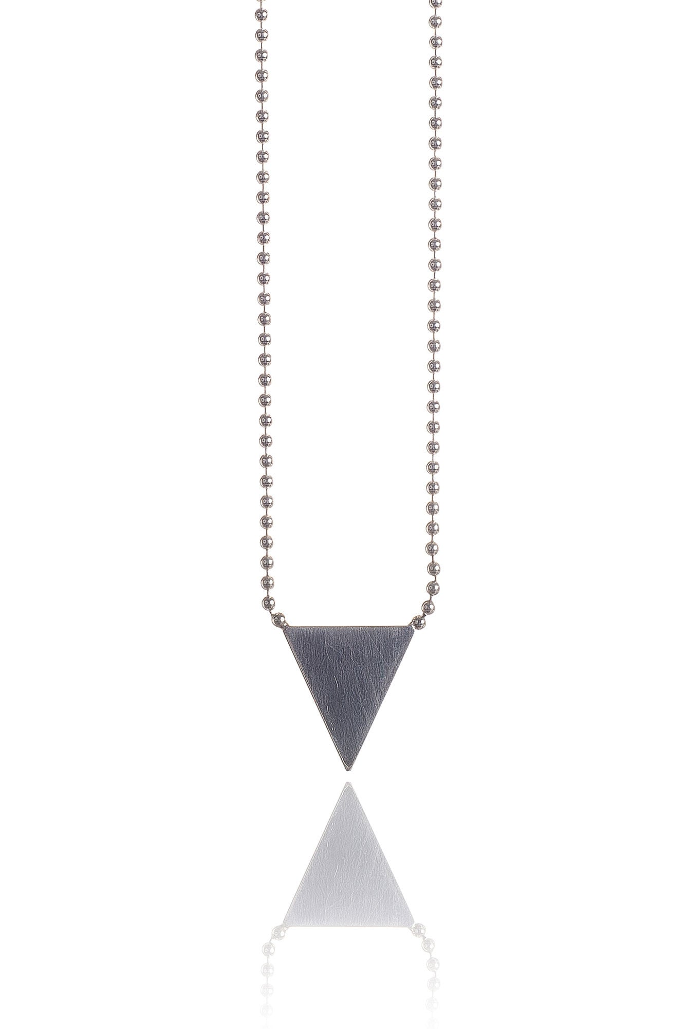 collar triángulo