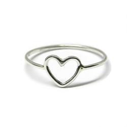 Anillo Corazón de Hilo en Oro Blanco 18k